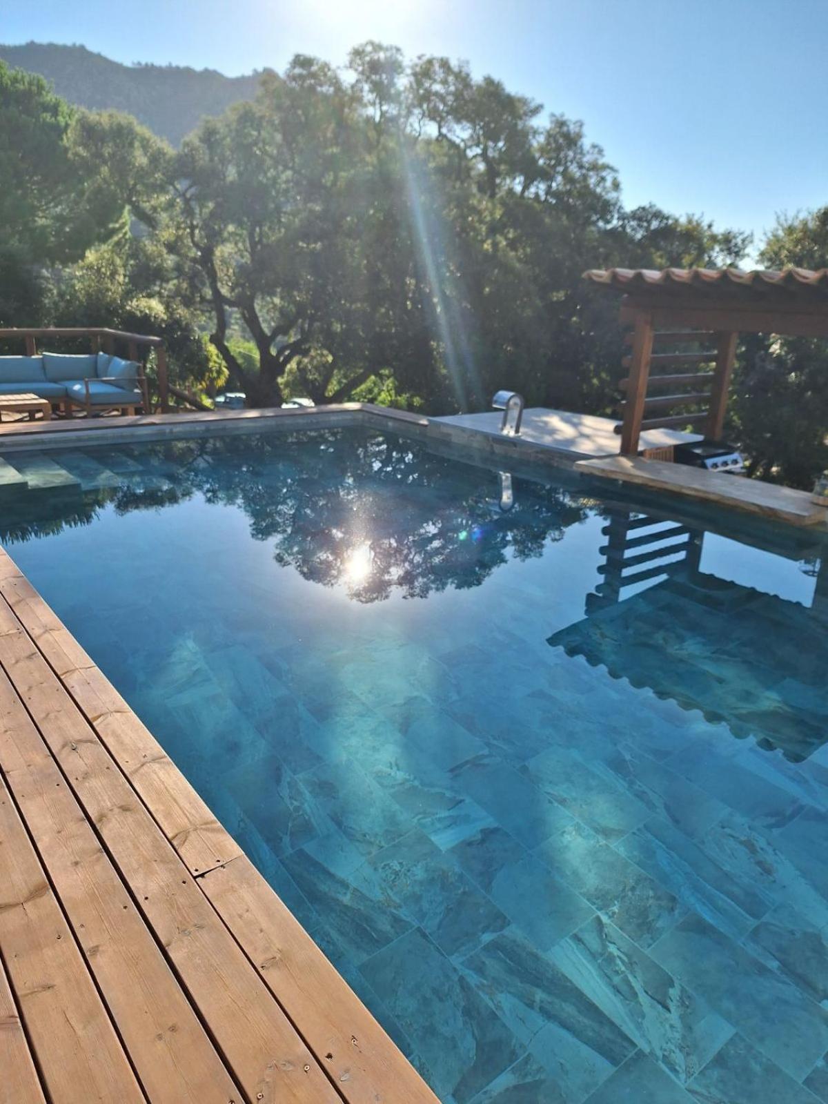 Appartement Jardin Et Piscine Les Anges Du Maquis Location Corse-Du-Sud Conca Esterno foto